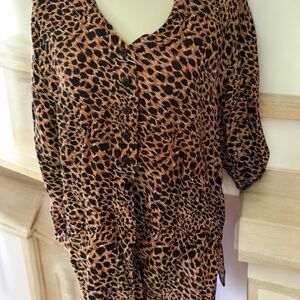 Notations Brown Tan 3/4 Sleeve Buttoned Blouse